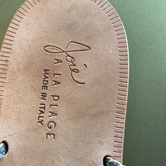 EUC Joie Sandals - Picture 2 of 5